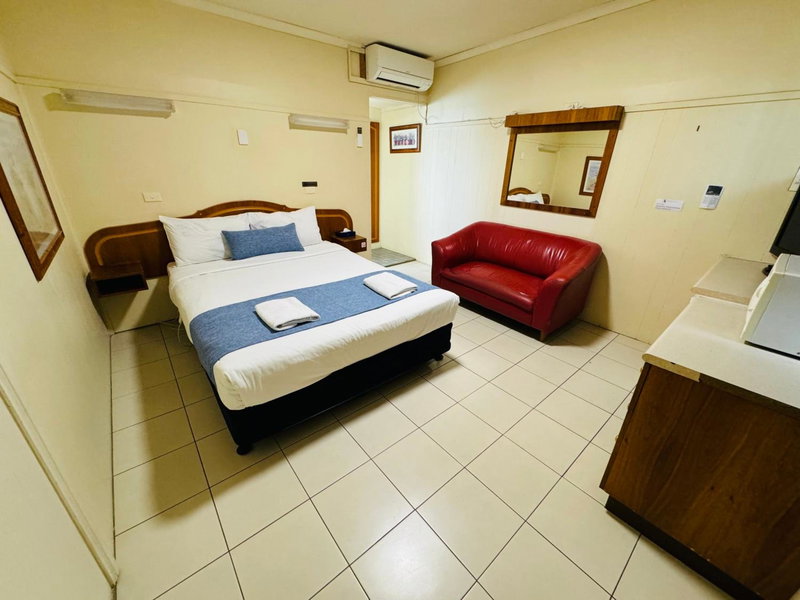 Ardeanal Motel, West Wyalong, Australia