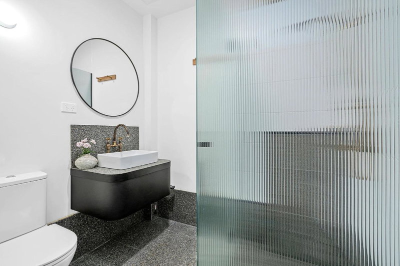 The Electric Hotel, Geelong, Australia
