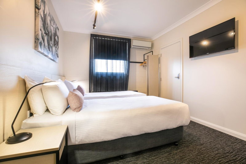 Nightcap at Hendon Hotel, Adelaide, Australia