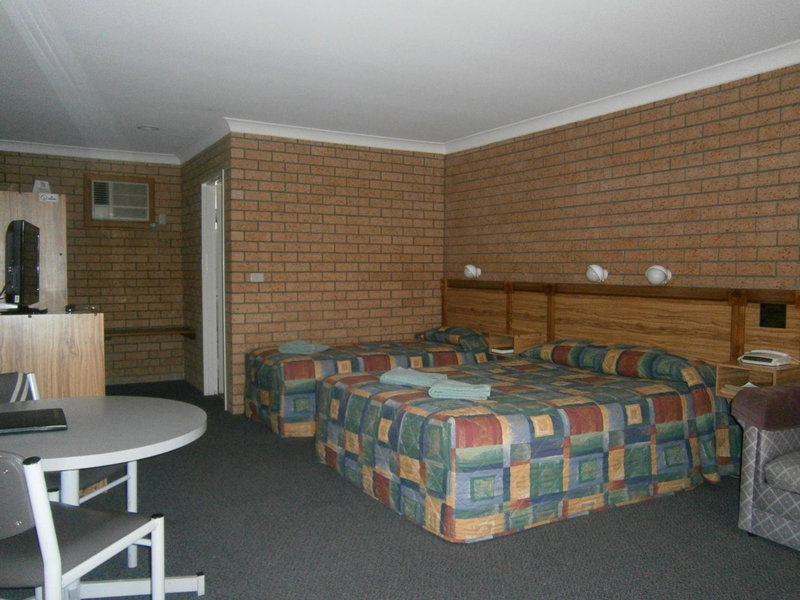 Aaron Inn Motel, Narrabri, Australia