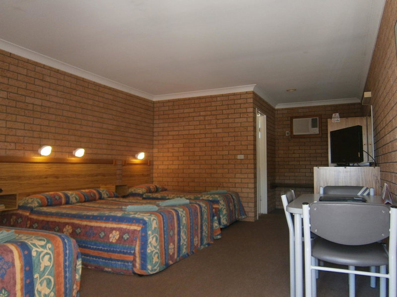 Aaron Inn Motel, Narrabri, Australia