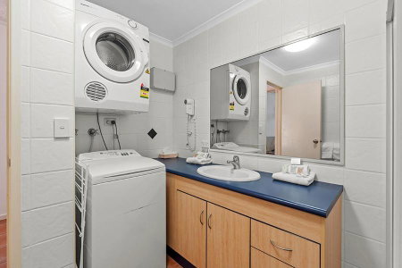 Western Gateway Motel and Apartments, Emerald, Australia