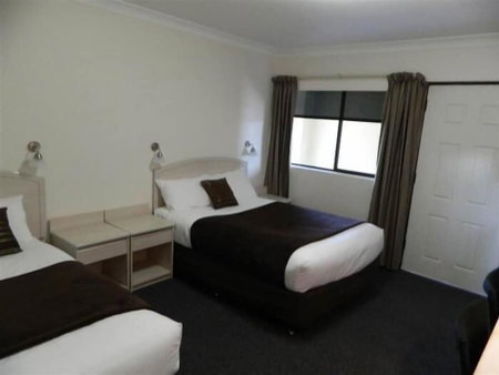 Alabaster Motor Inn Taree, Taree, Australia