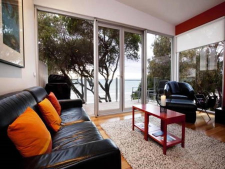 Battery Cove Beach Front Apartment, Port Fairy, Australia
