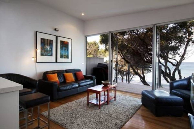 Battery Cove Beach Front Apartment, Port Fairy, Australia