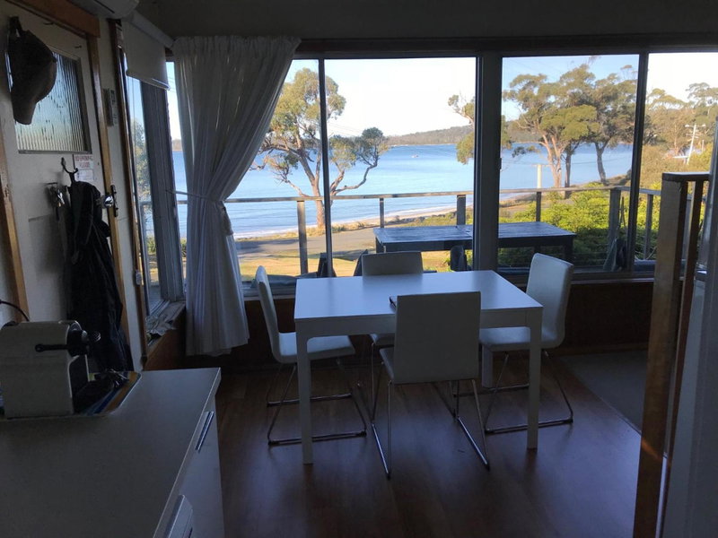 Summertime Cottage, Southport, Australia