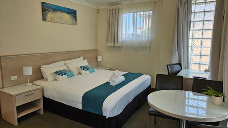 Copacabana Shores, Copacabana, Australia