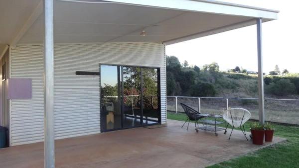 Deshons Country Retreat, Kingaroy, Australia