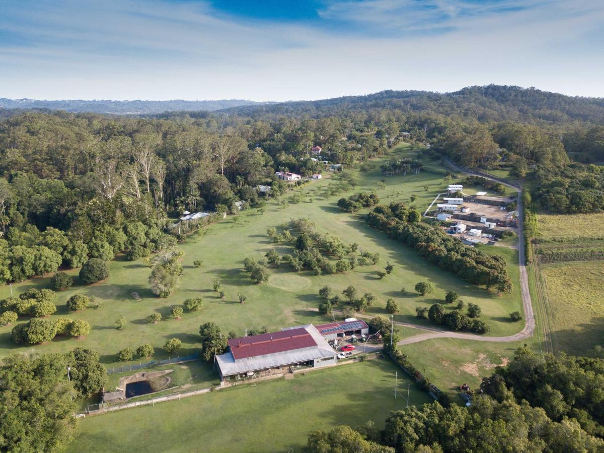 Sunshine Coast retreat your own private golf course, Australia
