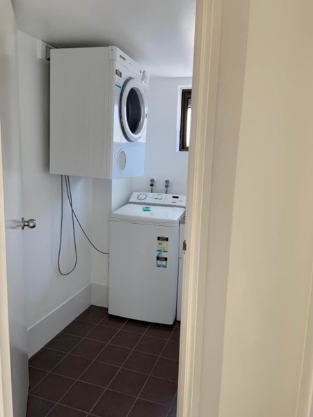 Burleigh Gardens North Hi-Rise Holiday Apartments, Gold Coast, Australia