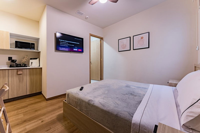Suites Monterrey by Escajal Rooms, Mexico City, Mexico