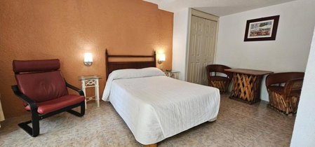Hotel Posada Santa Fe, Guadalajara, Mexico