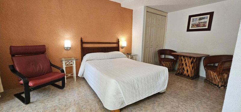 Hotel Posada Santa Fe, Guadalajara, Mexico