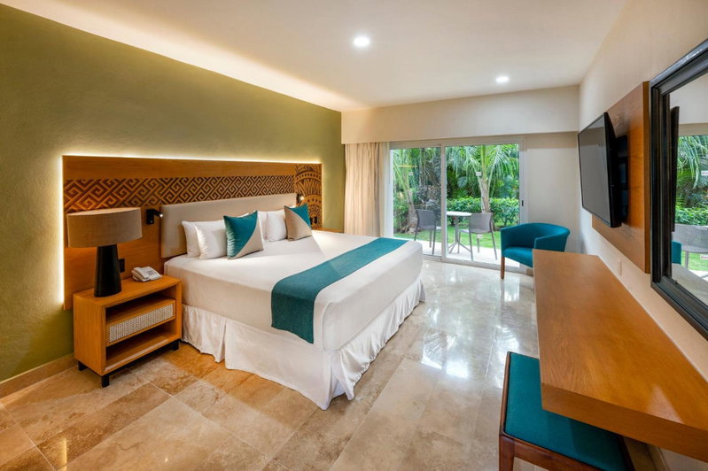 Viva Azteca by Wyndham, A Trademark All Inclusive Resort, Playa del Carmen, Mexico