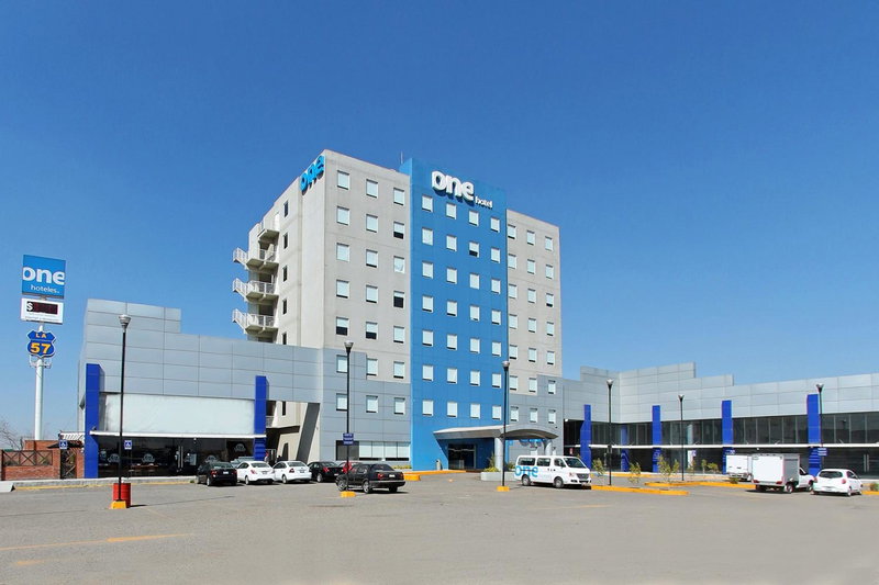 One Queretaro Aeropuerto, Querétaro, Mexico