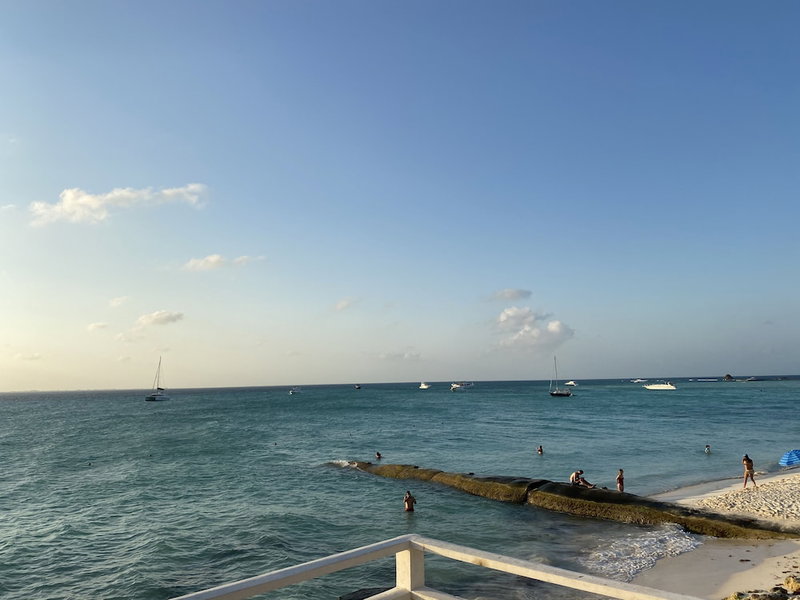Chichis and Charlies Beachfront, Isla Mujeres, Mexico