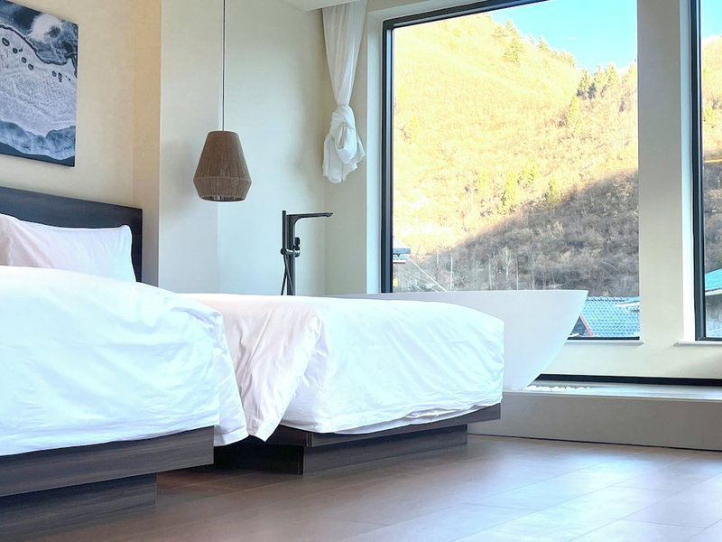 Harmony Zen Retreat in Jiuzhai Valley, Ngawa Autonomous Prefecture, China