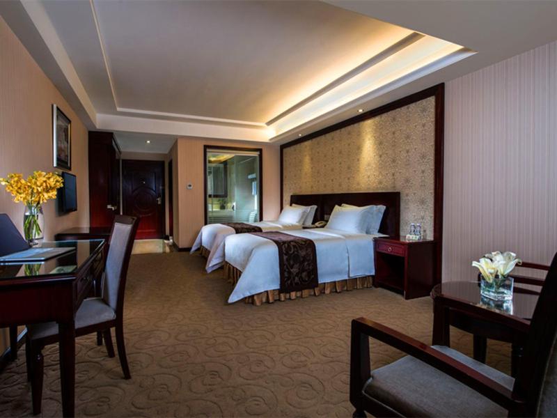 Vienna Hotel Shenzhen Fenghuang Road, China