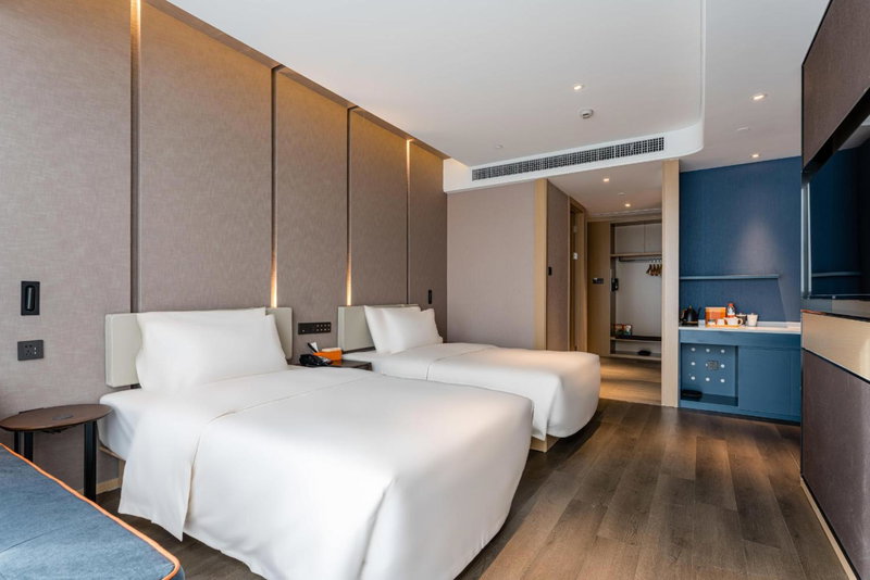 Atour Hotel Shaoxing Jinghu City Hall Basketball Theme, Shaoxing, China