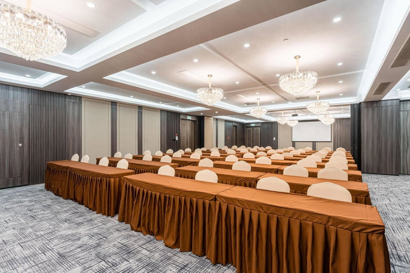 Atour Hotel Shaoxing Jinghu City Hall Basketball Theme, Shaoxing, China