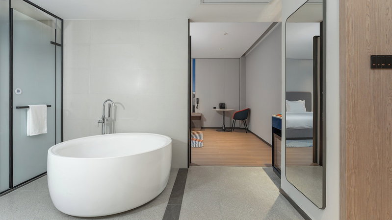 Holiday Inn Express Shangri La by IHG, Deqin, China