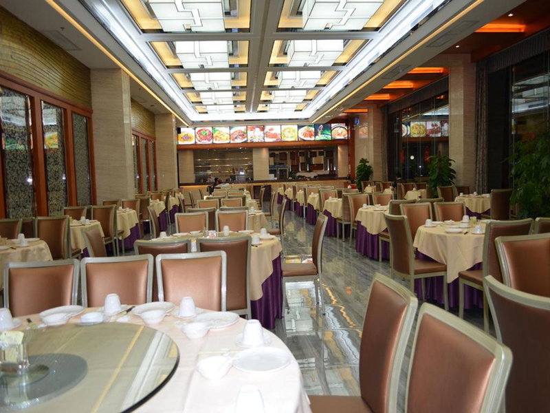 Vienna Hotel Dongguan Tangxia Guanlan Lake Golf Club, Dongguan, China