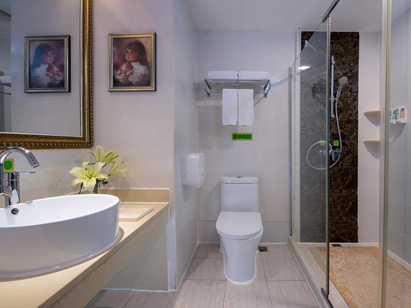 Vienna Hotel Shanwei Haifeng, Haifeng, China