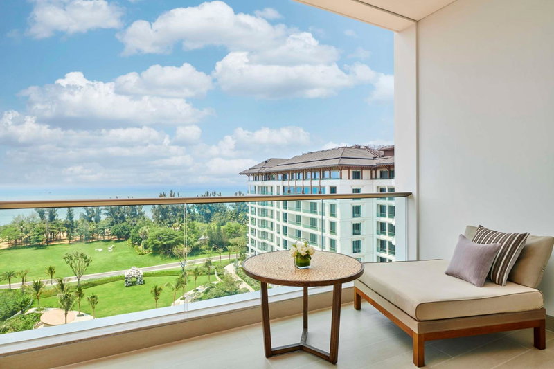 The Mermoon Resort Hainan Tufu Bay, Tapestry By Hilton, Lingshui, China