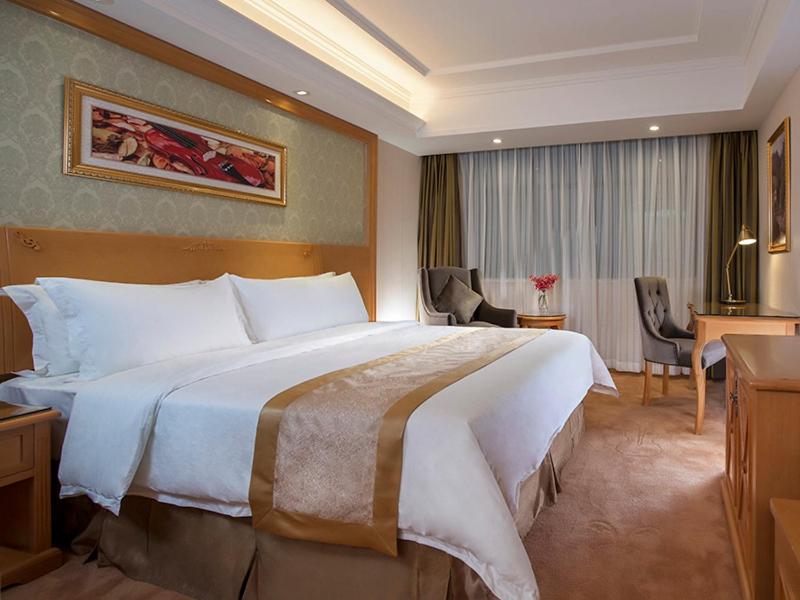 Vienna Hotel Guangzhou Panyu Dashi Qiao, Guangzhou, China