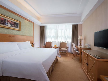 Vienna International Hotel - Long Hua Wan Zhong Cheng Branch, Shenzhen, China