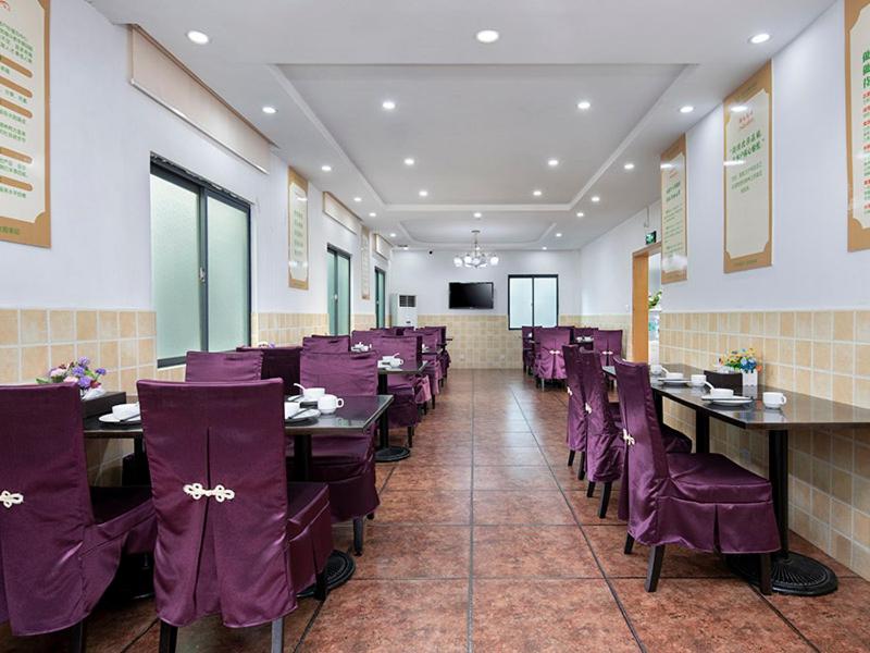 Vienna Hotel Shenzhen Pingshan Shenshan Road, Longgang, China