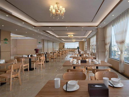Vienna Classic Hotel Shenzhen Pingshan Bihu Hotel, Longgang, China