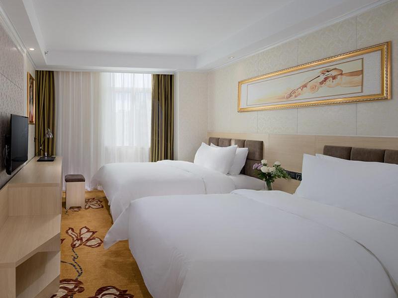 Vienna Classic Hotel Shenzhen Pingshan Bihu Hotel, Longgang, China