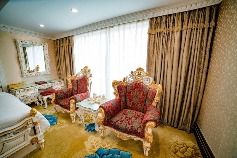 Nanyang King's Gate Hotel - Free Shuttle Service to Canton Fair, Guangzhou, China
