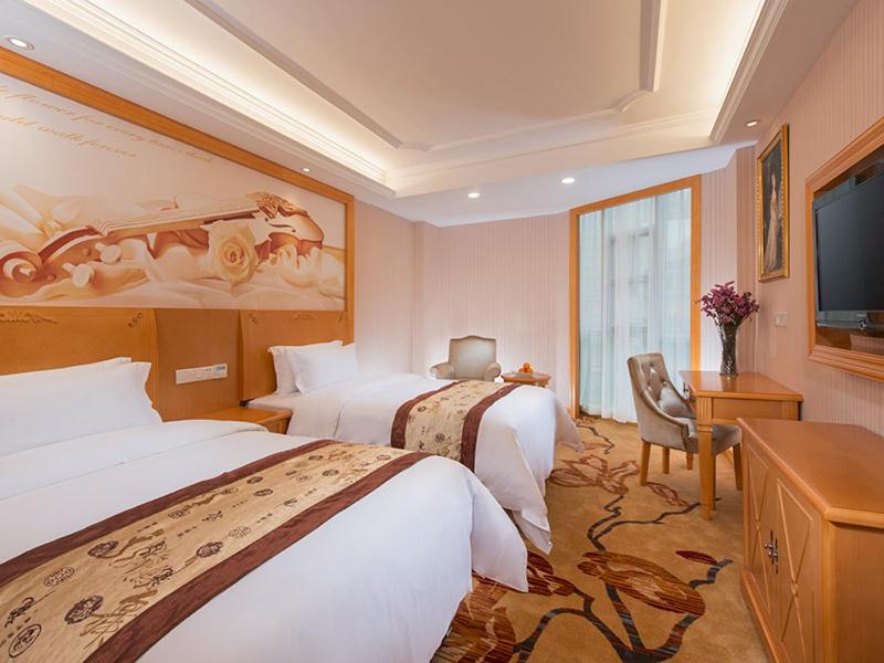 Vienna Hotel Shenzhen Dongmen Old Street, Shenzhen, China