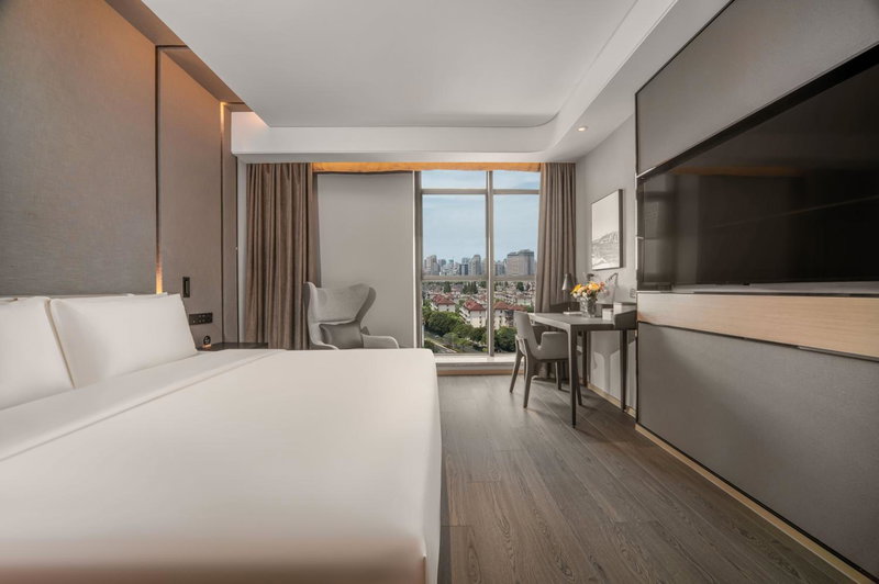 Atour Hotel Wuxi New District Nanchan Temple Scenic Area, Wuxi, China