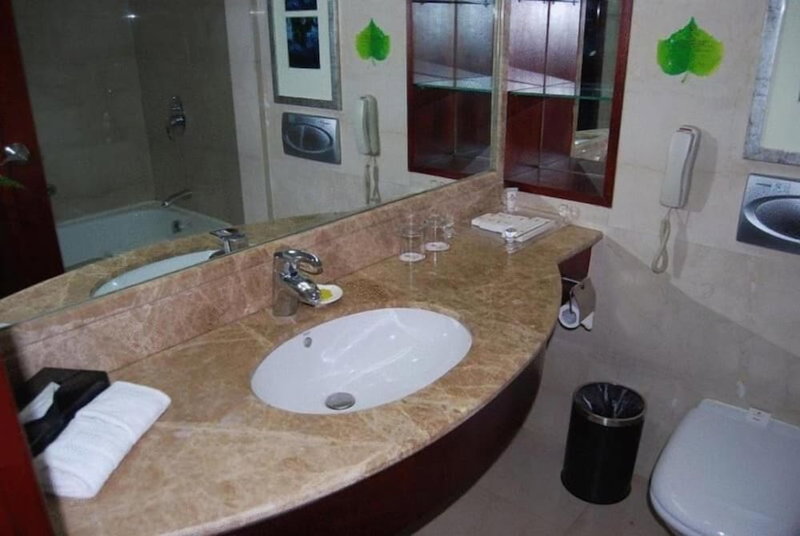 Guangye Jinjiang Hotel, Qingdao, China