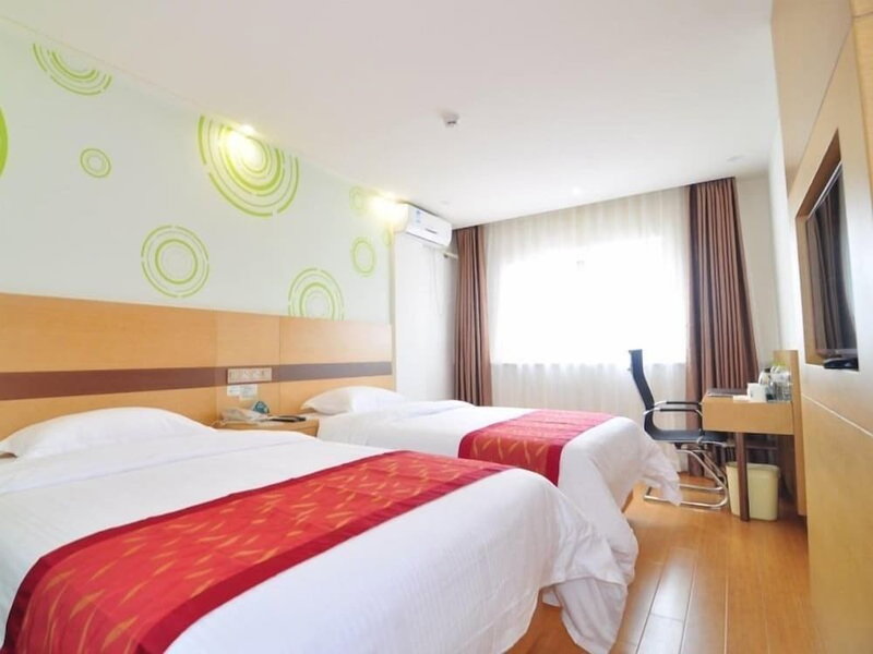 Greentree Inn Ningbo South Railway Station Express Hotel, Ningbo, China