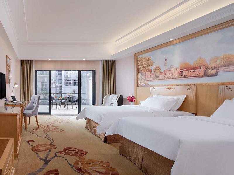 Vienna Hotel Guangzhou Panyu Huanan Country Garden, Guangzhou, China