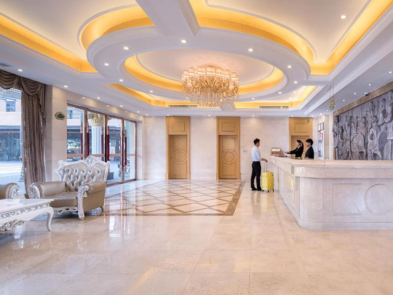 Vienna Hotel Guangzhou Panyu Huanan Country Garden, Guangzhou, China
