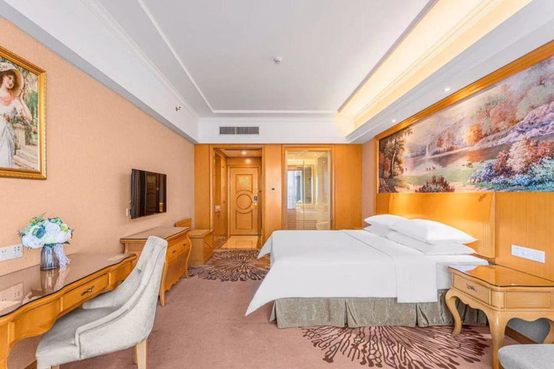 Vienna Hotel Foshan Airport, Foshan, China