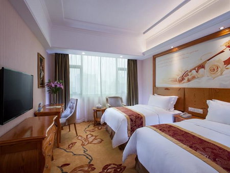 Vienna Hotel Jieyang Danpu Road, Jieyang, China