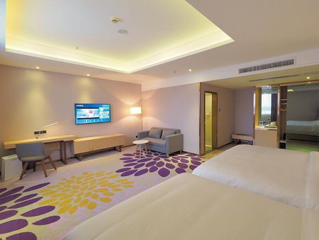 Lavande Hotels·Guangzhou Luoxi Xiajiao Metro Station, Guangzhou, China