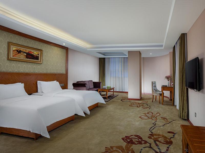 Vienna Hotel Huizhou Chenjiang Avenue, Huizhou, China