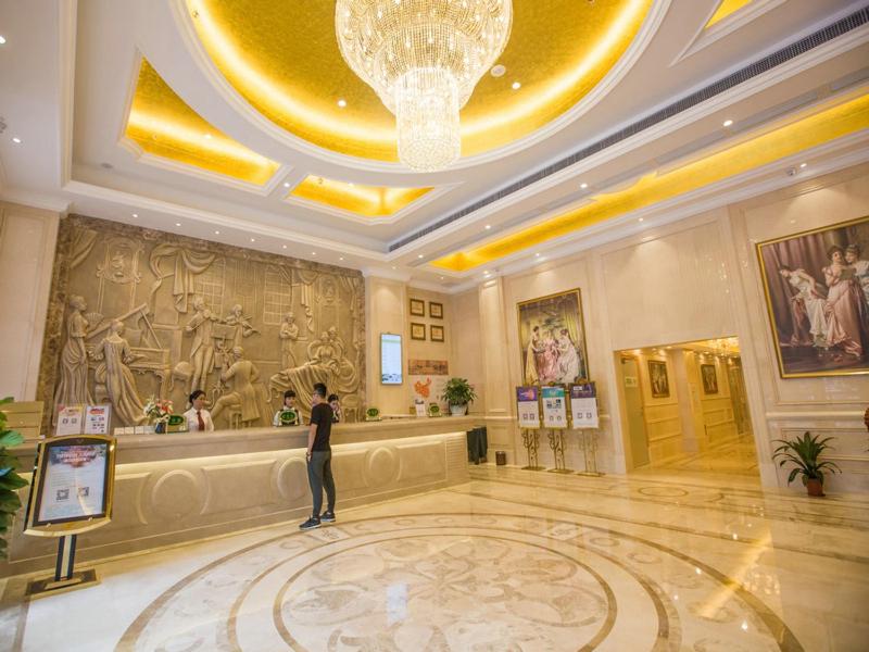 Vienna Hotel Guangdong Huizhou Jiangbei Sanxin, Huizhou, China