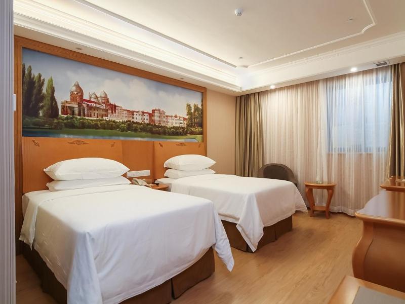 Vienna Hotel Nanjing Olympic Sports Center, Nanjing, China