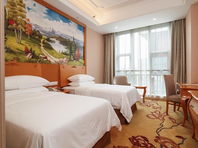 Vienna Hotel Nanjing Olympic Sports Center, Nanjing, China