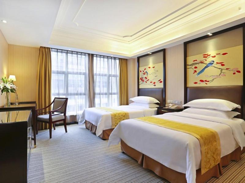 Vienna Hotel Changsha Gaoxin Lugu Park, Changsha, China