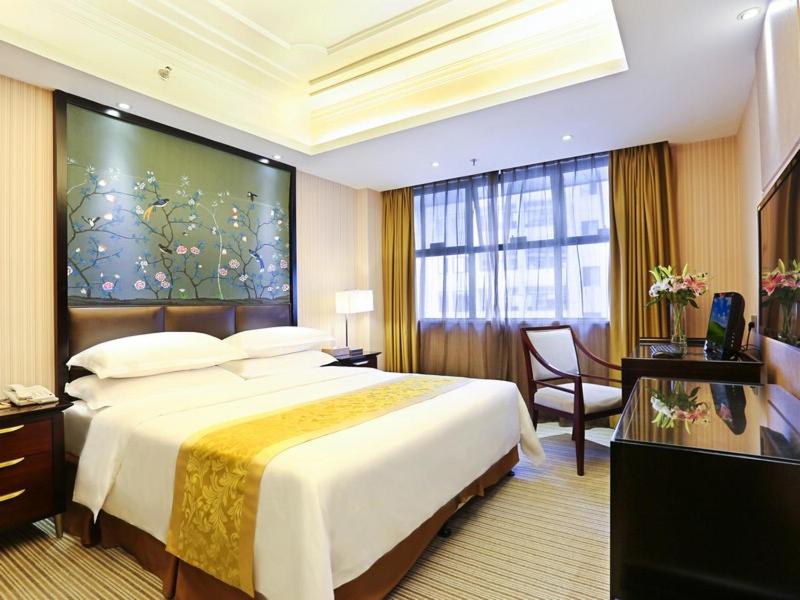Vienna Hotel Changsha Gaoxin Lugu Park, Changsha, China