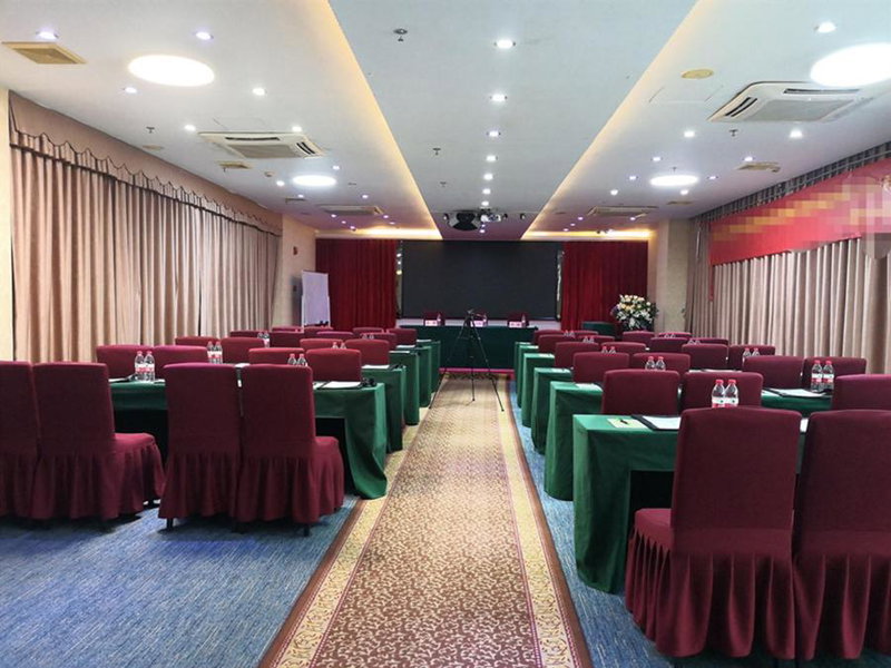 Vienna Hotel Zhanjiang Coast Avenue, Zhanjiang, China